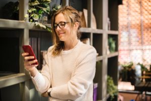 social media to improve customer service